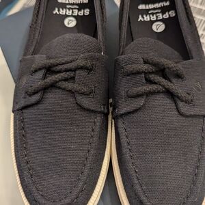 Sperry Woman's Black Boat Shoes, Size 6.5 NIB